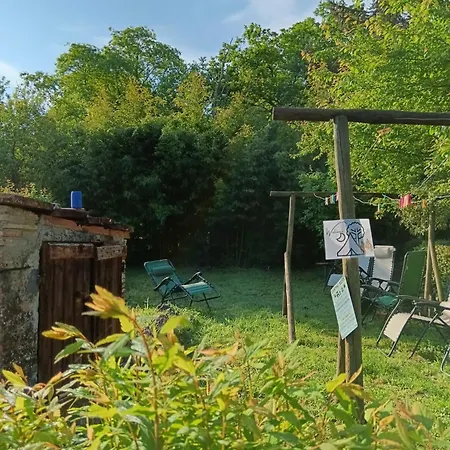 Privatunterkunft Nel Bosco Sulla Via Francigena